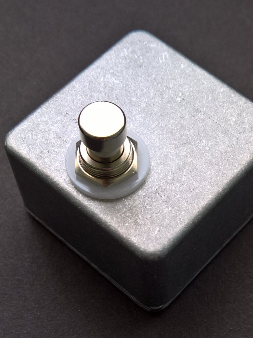 Guitar or Bass Amp Amplifier Latching Mini Footswitch Pedal